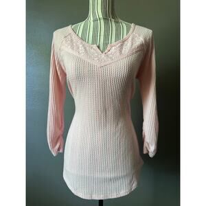 No Boundaries Pink Waffle Knit Top XL 15/17 Lace Yoke Button Detail